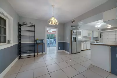 6311 NW 72nd Avenue, Tamarac, FL 33321 - Photo 9