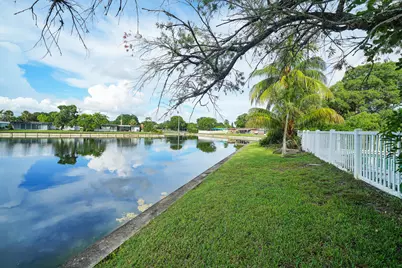 6311 NW 72nd Avenue, Tamarac, FL 33321 - Photo 37