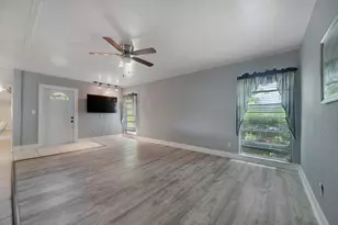 6311 NW 72nd Ave, Tamarac, FL 33321 - Photo 7
