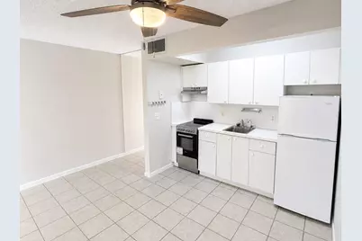 1400 SW 124th Terrace #105Q, Pembroke Pines, FL 33027 - Photo 13
