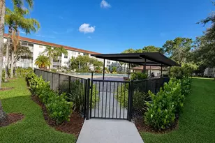 1400 SW 124th Terrace, Pembroke Pines, FL 33027 - Photo 23