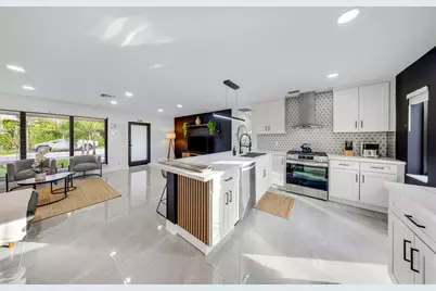 2925 NE 1st Avenue, Wilton Manors, FL 33334 - Photo 7