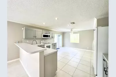 1118 Fosters Mill Drive, Boynton Beach, FL 33436 - Photo 13
