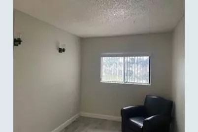 4617 NW 90th Avenue, Sunrise, FL 33351 - Photo 9