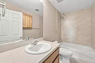 538 SW Prado Ave, Port Saint Lucie, FL 34983 - Photo 25