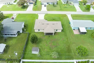 538 SW Prado Ave, Port Saint Lucie, FL 34983 - Photo 37