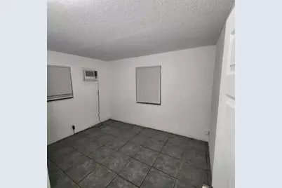2449 NW 7th Street, Pompano Beach, FL 33069 - Photo 7
