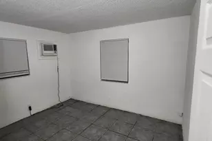 2449 NW 7th St, Pompano Beach, FL 33069 - Photo 7