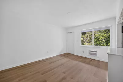 60 NW 79th Street #32, Miami, FL 33150 - Photo 7