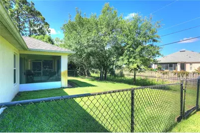 8455 105th Avenue, Vero Beach, FL 32967 - Photo 5