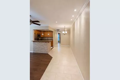 3100 Springdale Boulevard #308, Palm Springs, FL 33461 - Photo 5