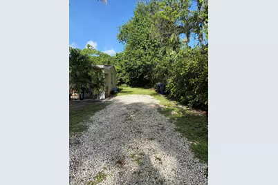 429 SW 22nd Terrace, Fort Lauderdale, FL 33312 - Photo 23