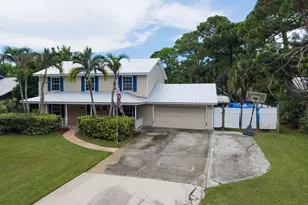 330 NE Town Terrace, Jensen Beach, FL 34957 - Photo 1