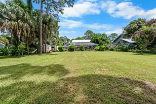 330 NE Town Terrace, Jensen Beach, FL 34957 - Photo 39