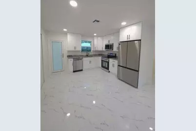 8001 Hibiscus Road, Fort Pierce, FL 34951 - Photo 3