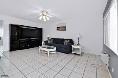 203 Coventry I, West Palm Beach, FL 33417 - Photo 5