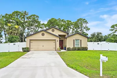 790 NW Kingston Street, Port Saint Lucie, FL 34983 - Photo 1