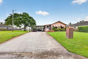 17596 Cinquez Park Rd W, Jupiter, FL 33458 - Photo 5