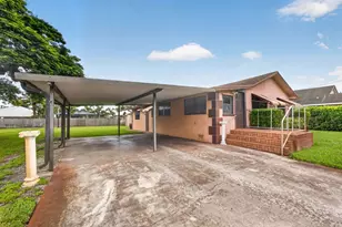 17596 Cinquez Park Rd W, Jupiter, FL 33458 - Photo 3