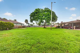 17596 Cinquez Park Rd W, Jupiter, FL 33458 - Photo 13