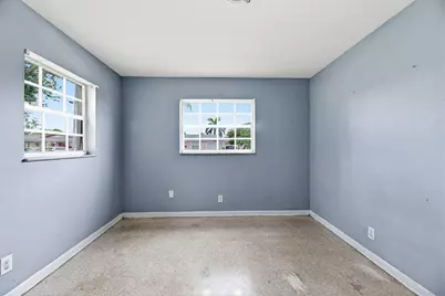 2700 NW 36th Avenue, Lauderdale Lakes, FL 33311 - Photo 17