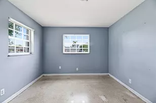 2700 NW 36th Ave, Lauderdale Lakes, FL 33311 - Photo 17