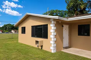 435 NW 41st St, Oakland Park, FL 33309 - Photo 1