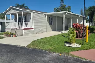 202 Flamingo Ave, Fort Pierce, FL 34982 - Photo 1