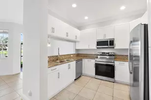 3505 Lakeside Dr, Davie, FL 33328 - Photo 11