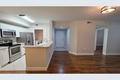 5090 Fairways Circle #H105, Vero Beach, FL 32967 - Photo 5