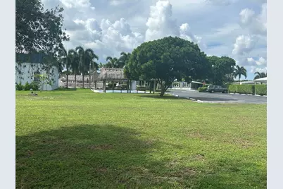 132 NW 53rd Place, Deerfield Beach, FL 33064 - Photo 11