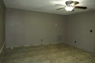 7081 SW 30th St, Miramar, FL 33023 - Photo 9