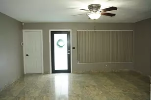7081 SW 30th St, Miramar, FL 33023 - Photo 5