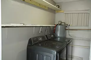 7081 SW 30th St, Miramar, FL 33023 - Photo 21