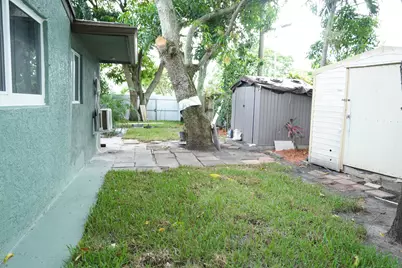7081 SW 30th Street, Miramar, FL 33023 - Photo 11
