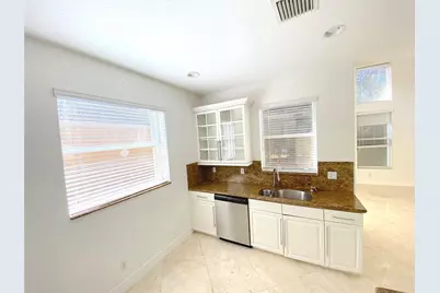 5830 NW 119th Drive, Coral Springs, FL 33076 - Photo 9