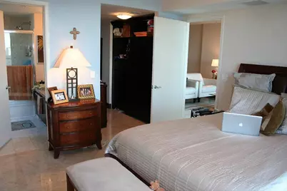 185 SW 7th Street #1802, Miami, FL 33130 - Photo 15