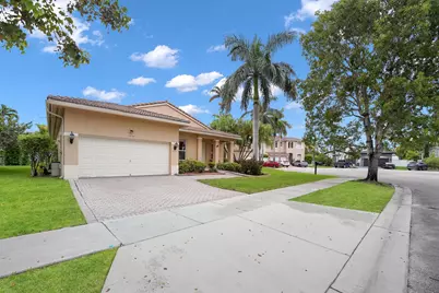 2256 SW 131st Terrace, Miramar, FL 33027 - Photo 3