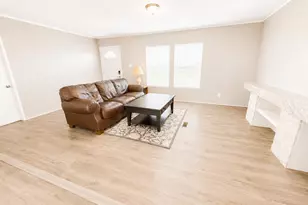 1121 Orange Loop, Okeechobee, FL 34974 - Photo 11