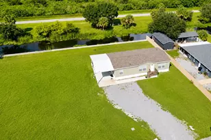 1121 Orange Loop, Okeechobee, FL 34974 - Photo 5