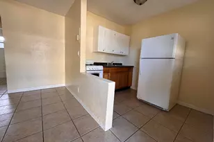 825 NW 10th Terrace, Fort Lauderdale, FL 33311 - Photo 5