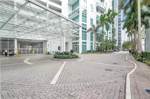 41 SE 5th St, Miami, FL 33131 - Photo 31
