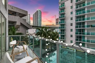 41 SE 5th St, Miami, FL 33131 - Photo 3