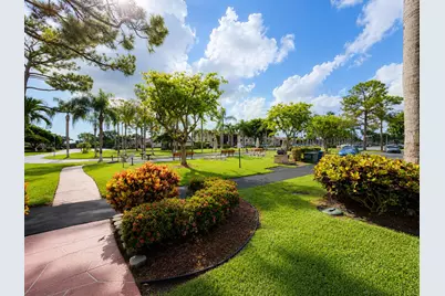 628 Sea Pine Way #C2, Greenacres, FL 33415 - Photo 21