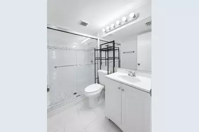 628 Sea Pine Way #C2, Greenacres, FL 33415 - Photo 13