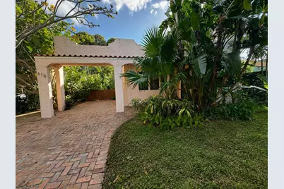 618 S K Street S, Lake Worth Beach, FL 33460 - Photo 1