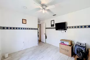 2914 Zora Neal Dr, Fort Pierce, FL 34947 - Photo 17