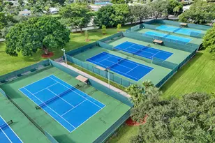 2003 Granada Dr, Coconut Creek, FL 33066 - Photo 5