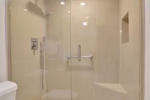 2003 Granada Dr, Coconut Creek, FL 33066 - Photo 33