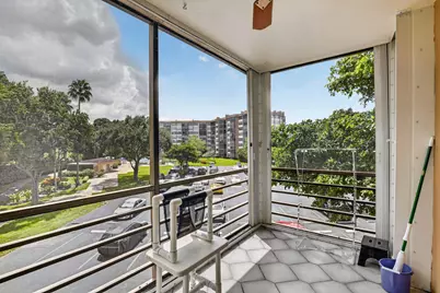 1400 Saint Charles Place #313, Pembroke Pines, FL 33026 - Photo 25